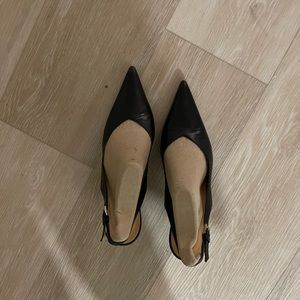 Classic black sling back leather pump